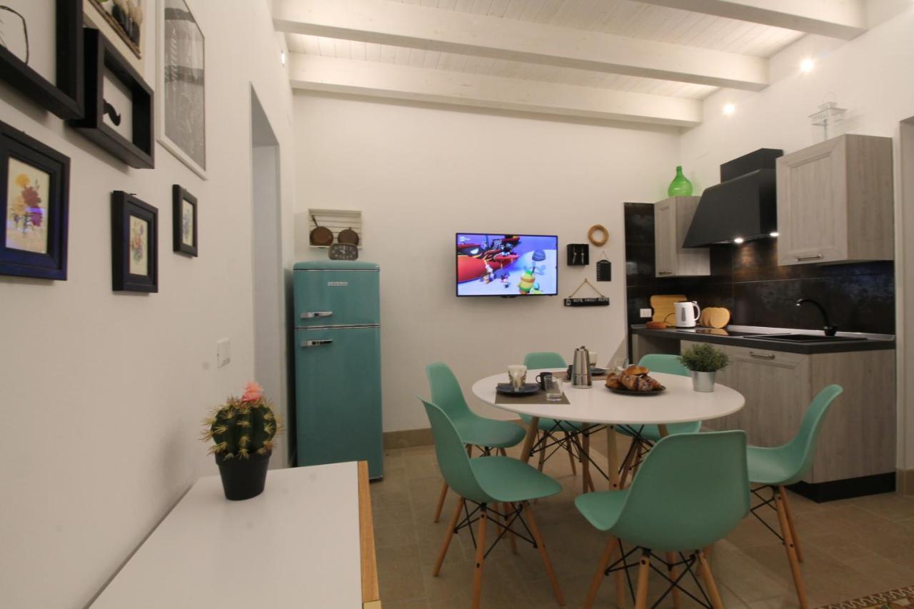 Casa Diletta - Trapani Centro Storico Apartment Ngoại thất bức ảnh